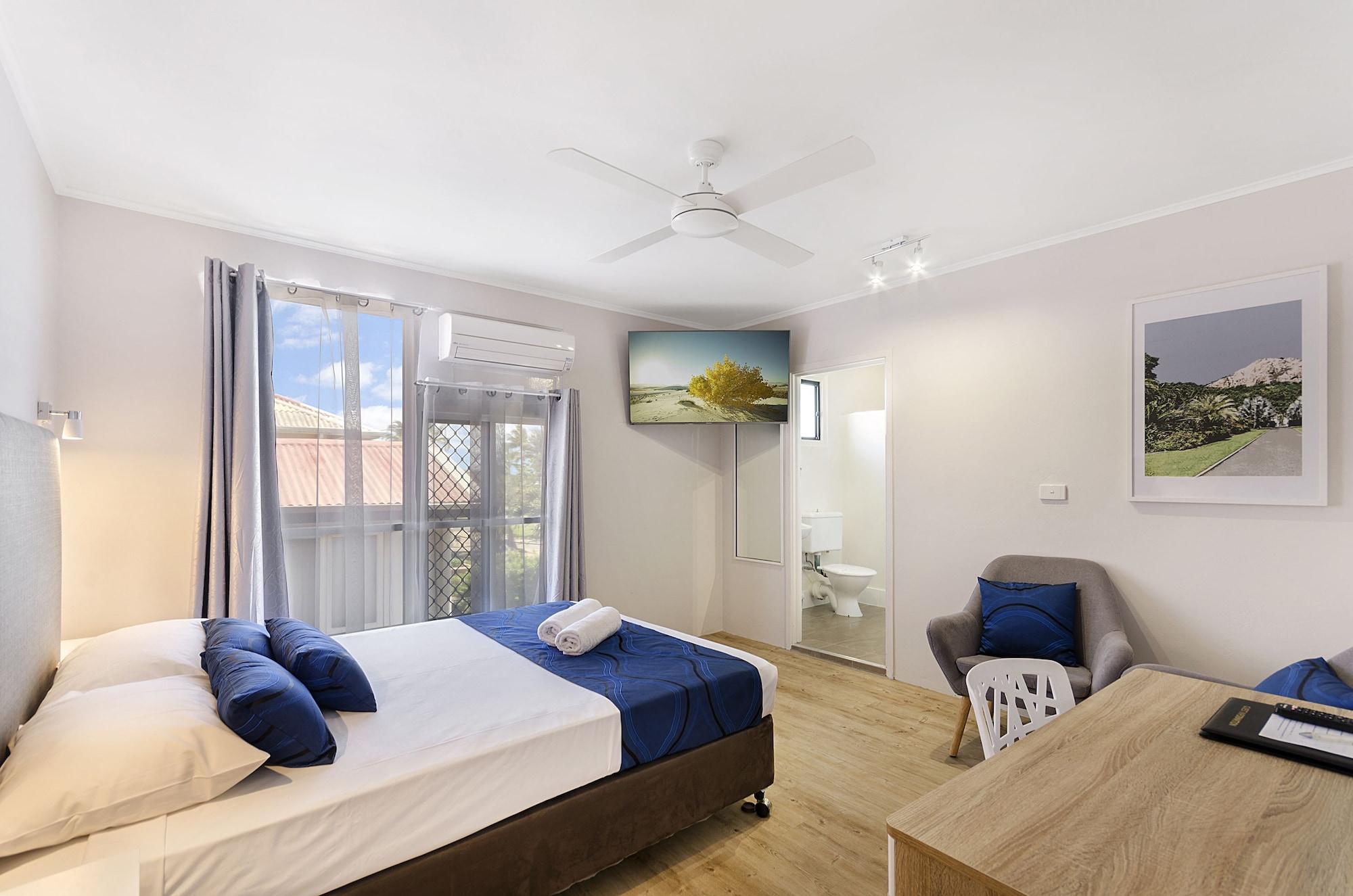 Beach House Motel Townsville Exterior photo